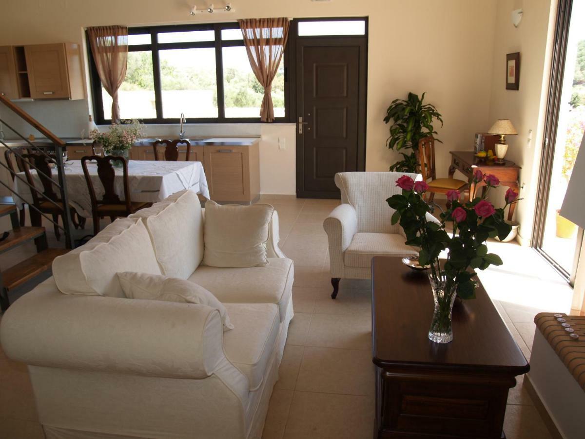 Villa Rotunda A Kolymbari Extérieur photo